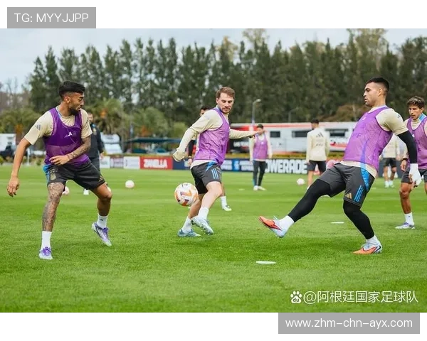 世界杯热身：高强度传球与快速换位训练被列为首要任务